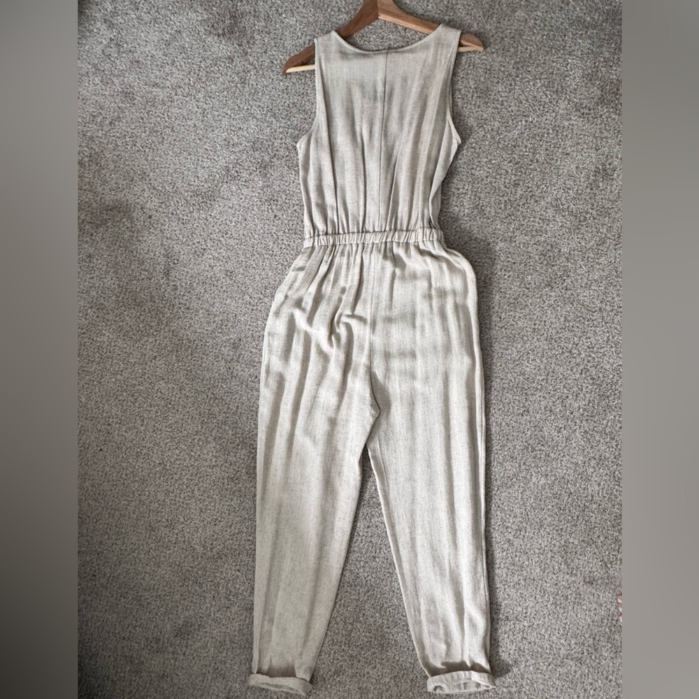 Sleeveless Linen Blend Jumpsuit - Picture 2 of 5